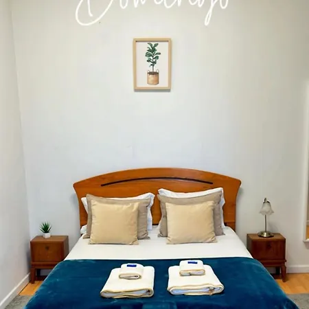 Ubytování v soukromí Casa Dos Artistas *