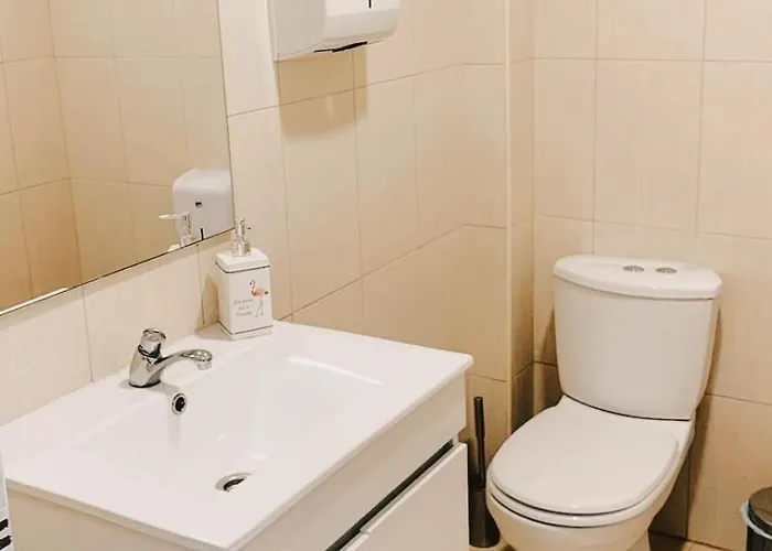 Проживание в семье Casa Dos Artistas Визеу