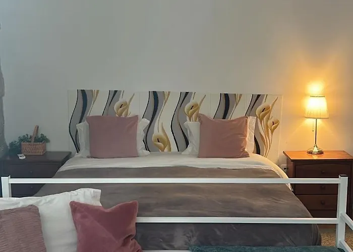 Проживание в семье Casa Dos Artistas Визеу